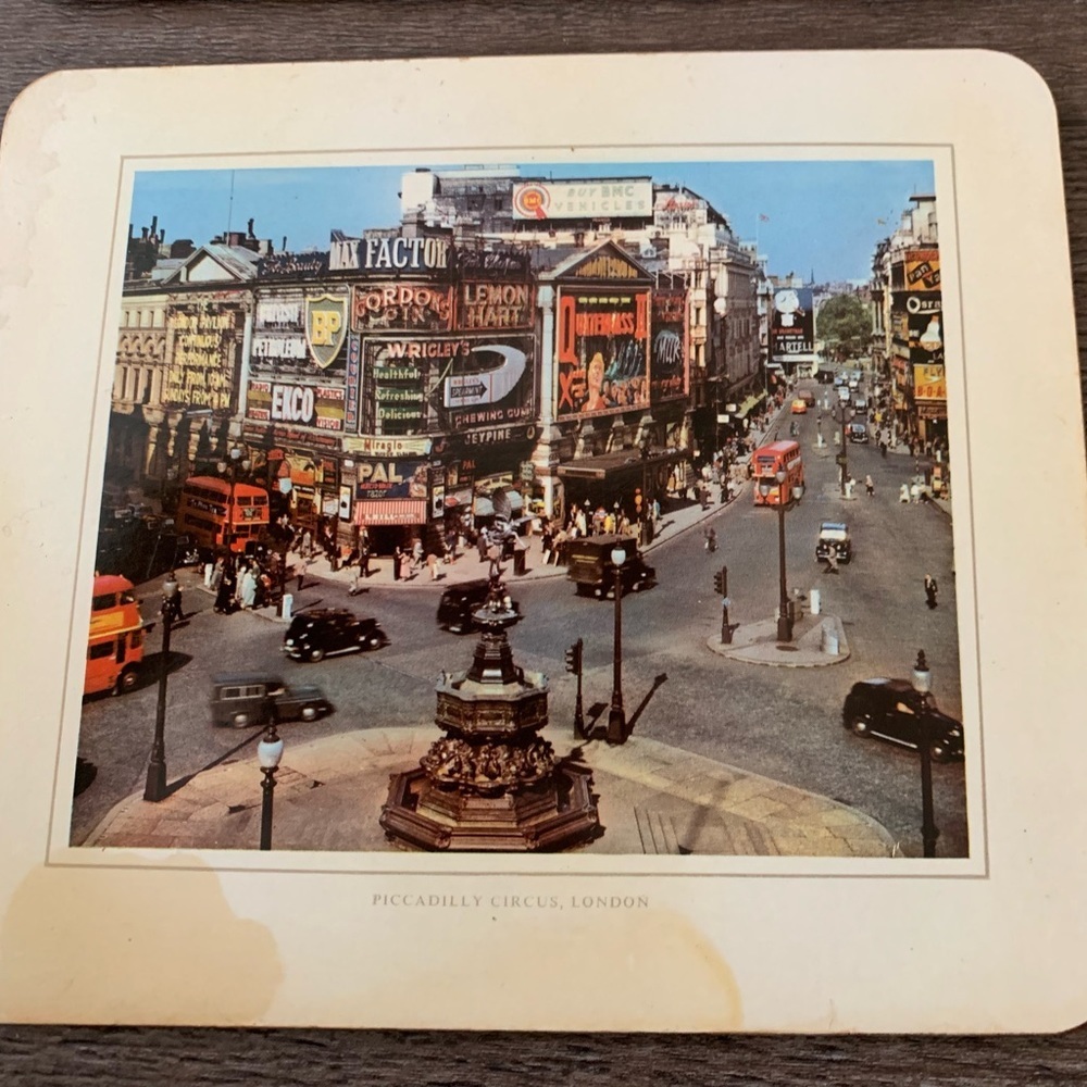 Placemats - Picture 3 of 10